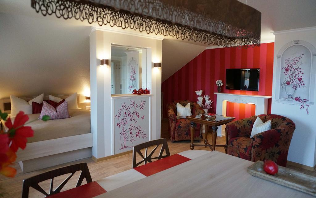 Deluxe Apartments Der "Alten Apotheke" Prerow Room photo