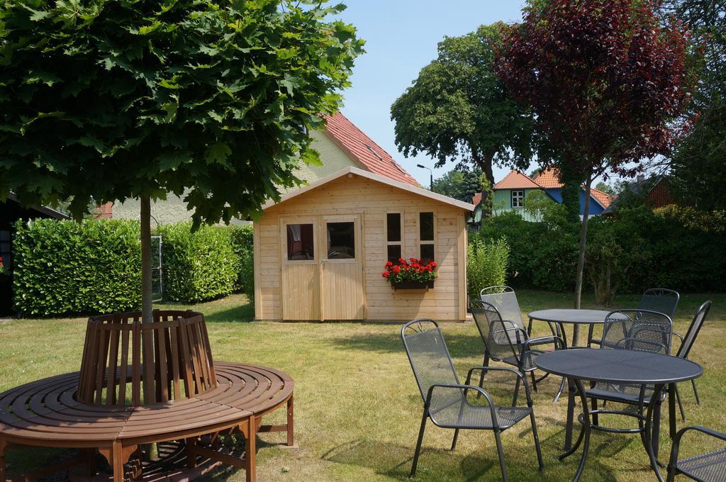 Deluxe Apartments Der "Alten Apotheke" Prerow Exterior photo